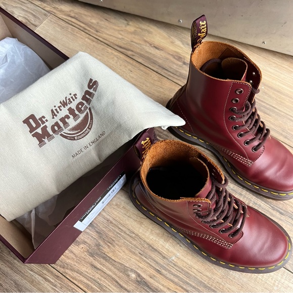 dr. martens made in england boots - Picture 8 of 11